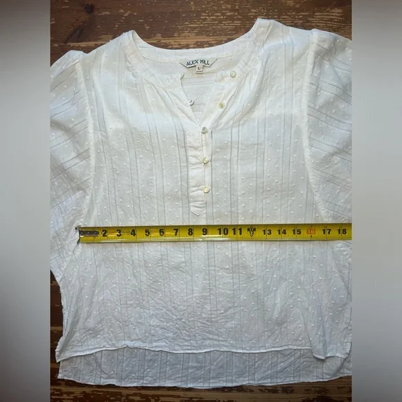 Alex Mill white 3/4 sleeve tunic with Swiss dot pointelle detailing. Large - Picture 2 of 8